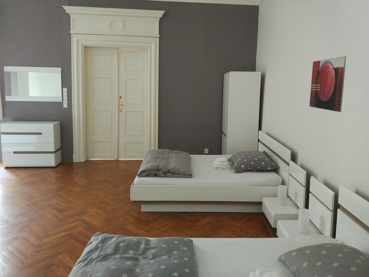 Apartmán Tynska 7 *